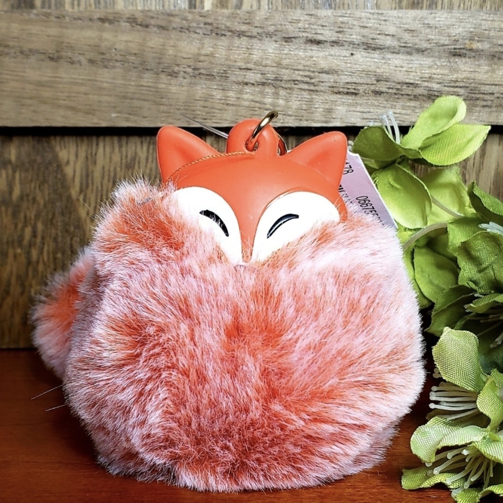 B&BW Fox Pom Pocketbac Holder